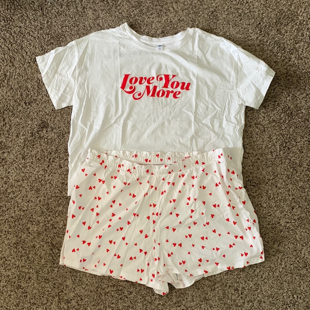 NWOT love you more pajama set